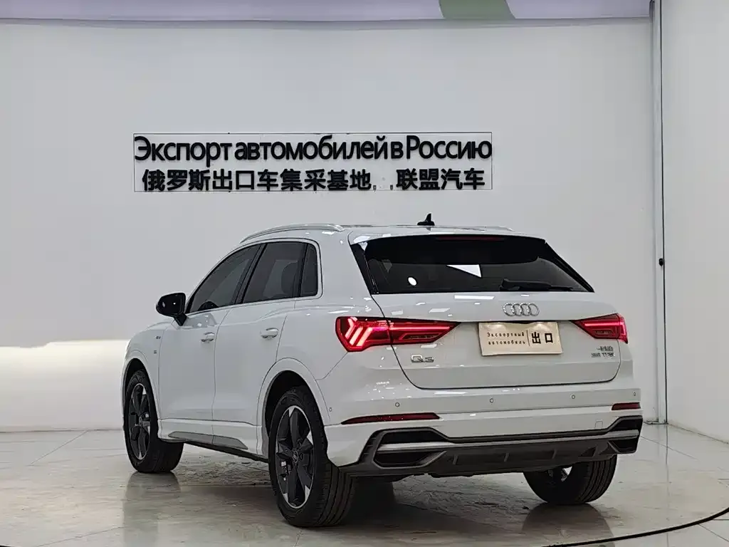Audi Q3 2022 из CN, фото 6