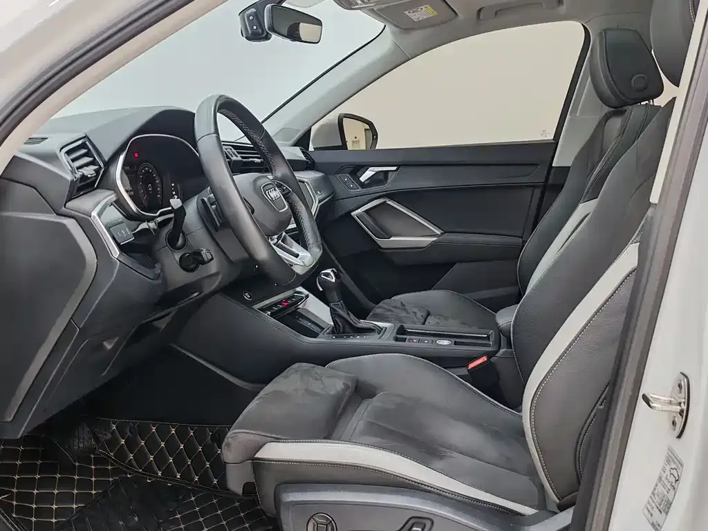 Audi Q3 2022 из CN, фото 9