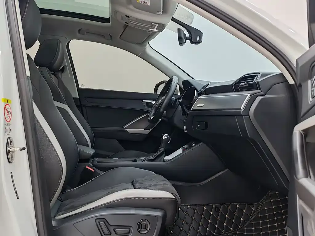 Audi Q3 2022 из CN, фото 5