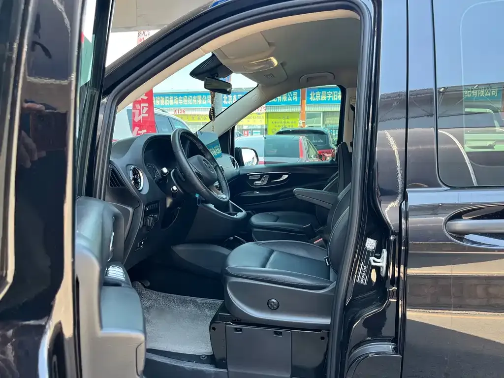 Mercedes-Benz Vito — фото 6