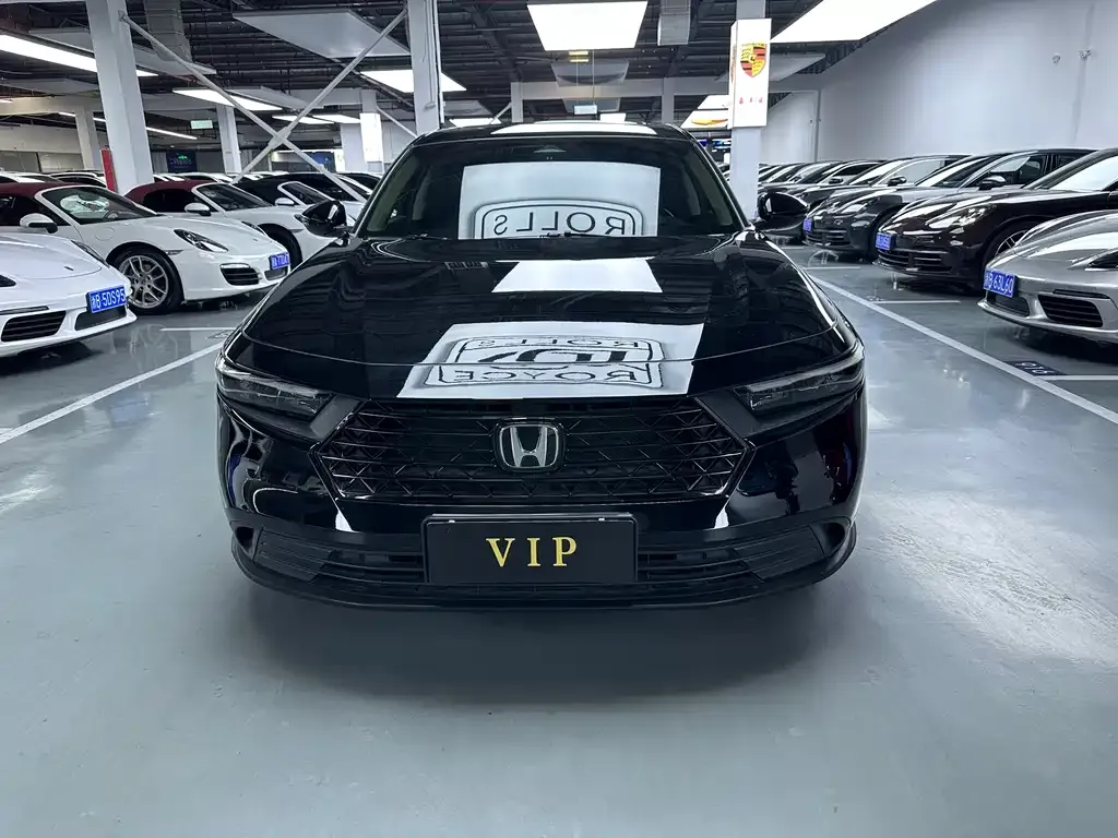 Honda Accord — фото 5