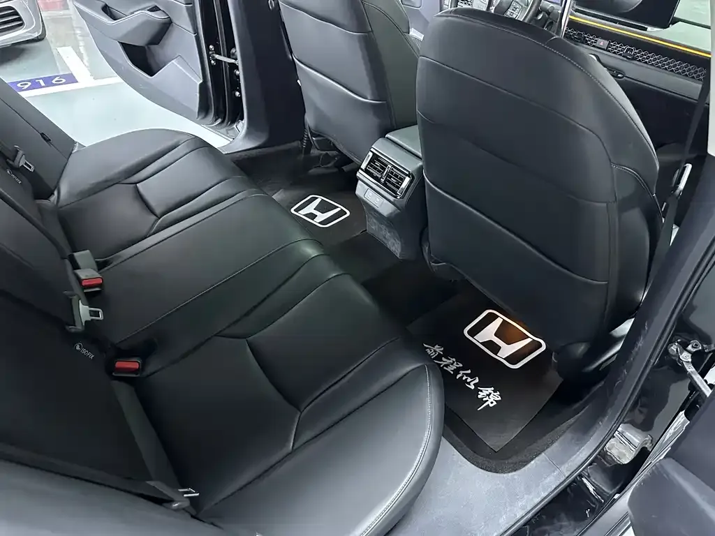 Honda Accord — фото 6