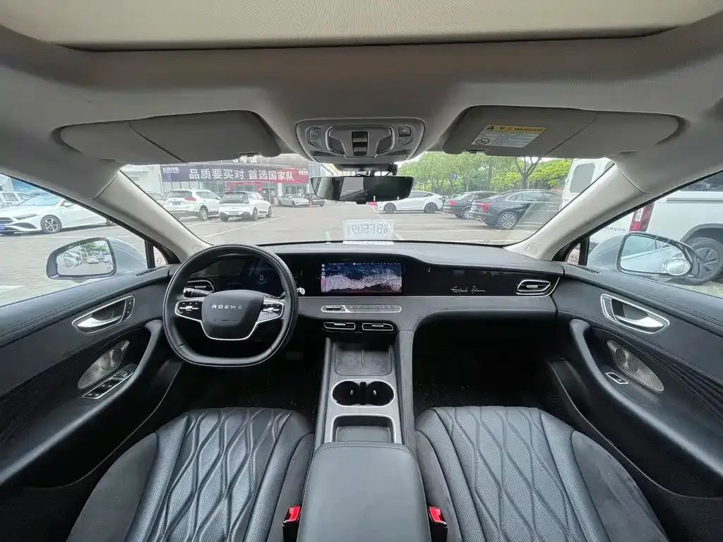 Roewe D7 2024 из CN, фото 10