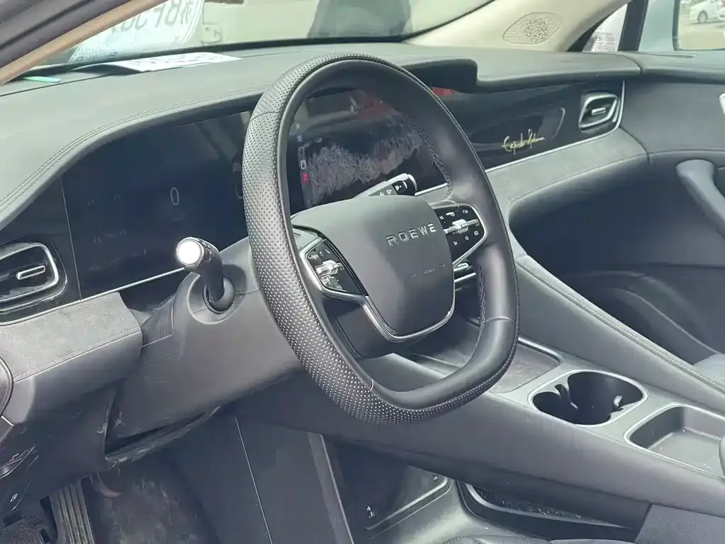 Roewe D7 2024 из CN, фото 8
