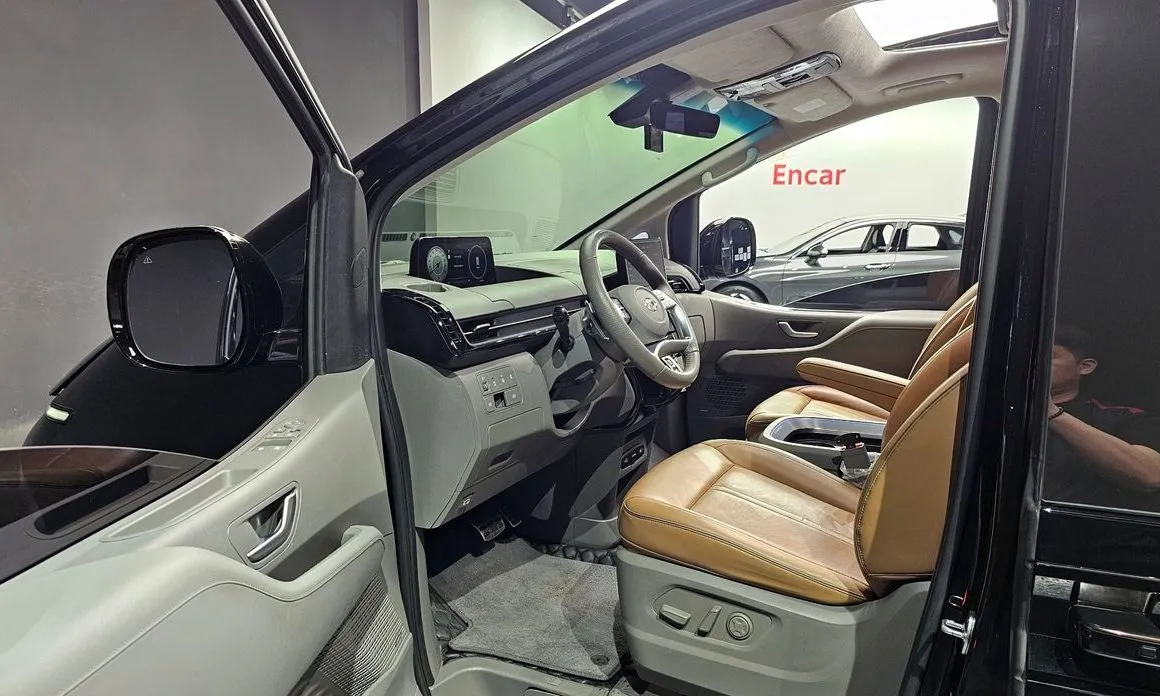 Hyundai Staria — фото 9