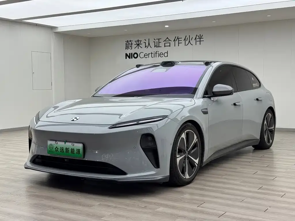 NIO ET5T