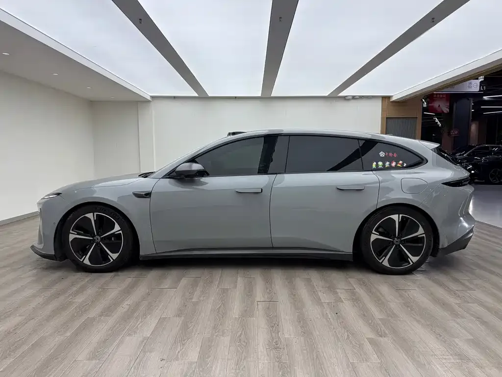 NIO ET5T 2024 из CN, фото 8
