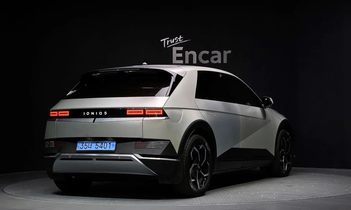 Hyundai Ioniq5 — фото 2