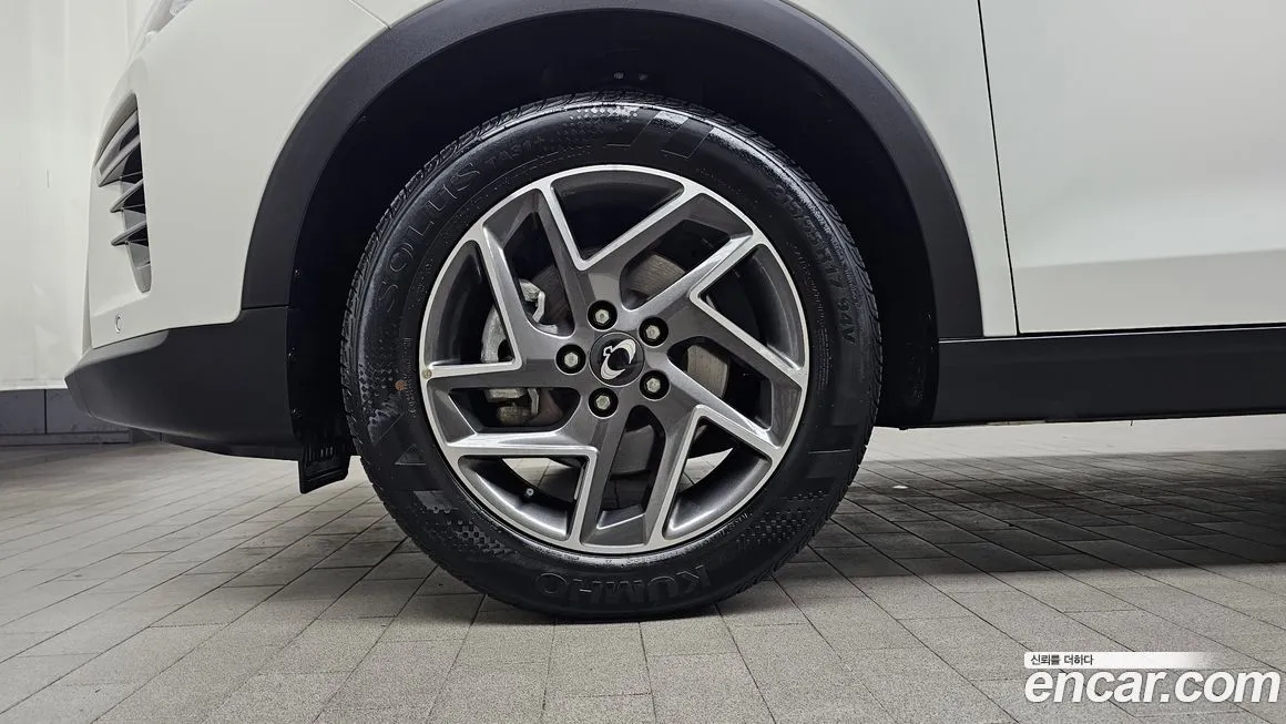 KG Mobility (Ssangyong) TIBOLI 2024 из KR, фото 8