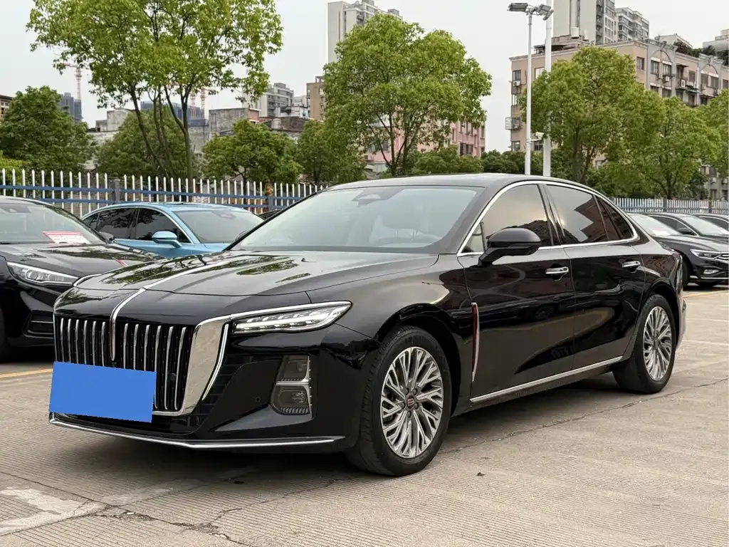 Hongqi H5 — фото 1