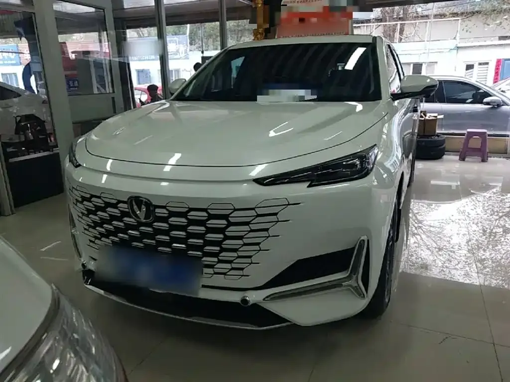 Changan UNI-K 2023 из CN, фото 4