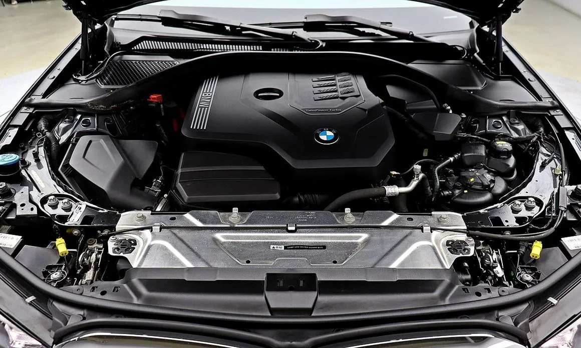 BMW 3-Series 2021 из KR, фото 7