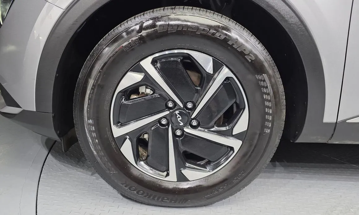 Kia Sportage — фото 7