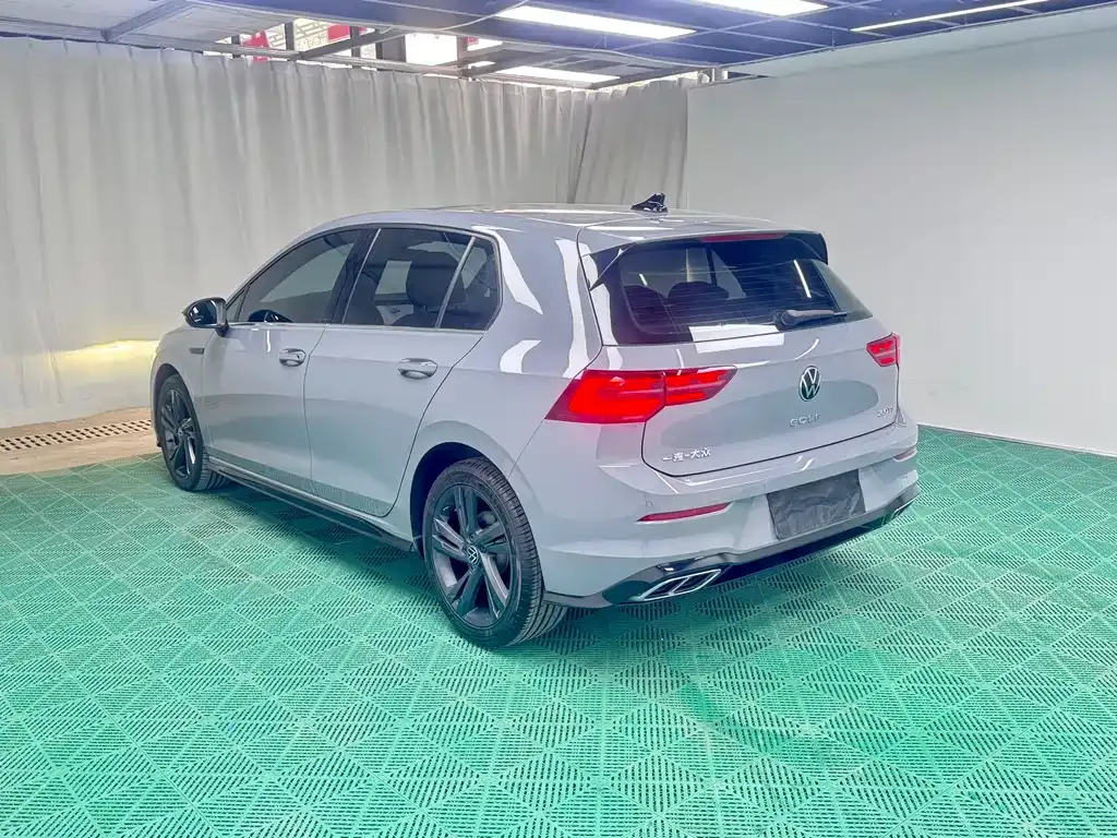 Volkswagen Golf — фото 3
