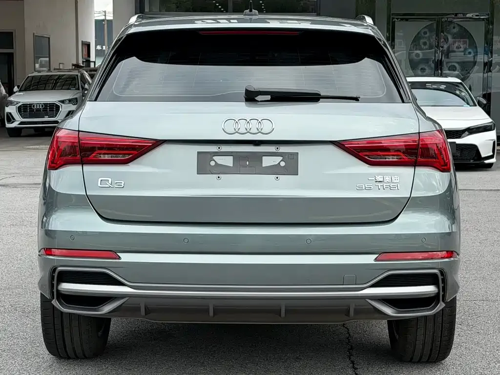 Audi Q3 — фото 5