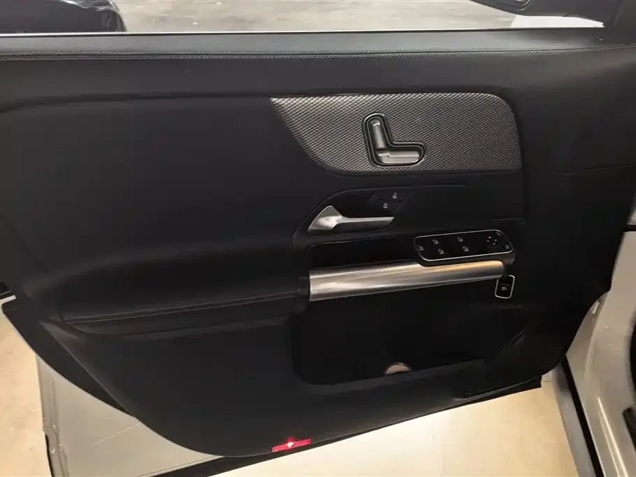 Mercedes-Benz GLA 2021 из CN, фото 9