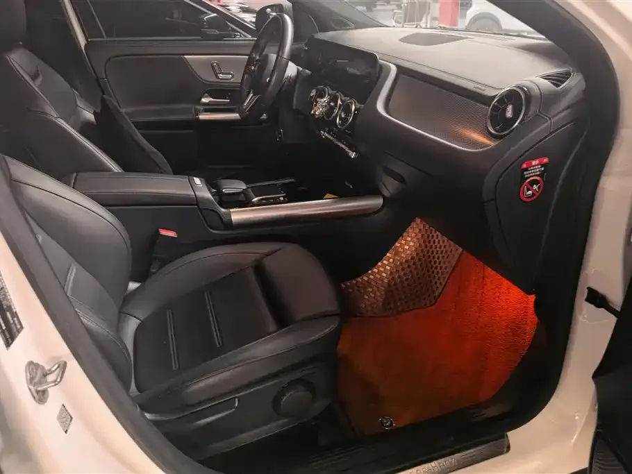 Mercedes-Benz GLA 2021 из CN, фото 2
