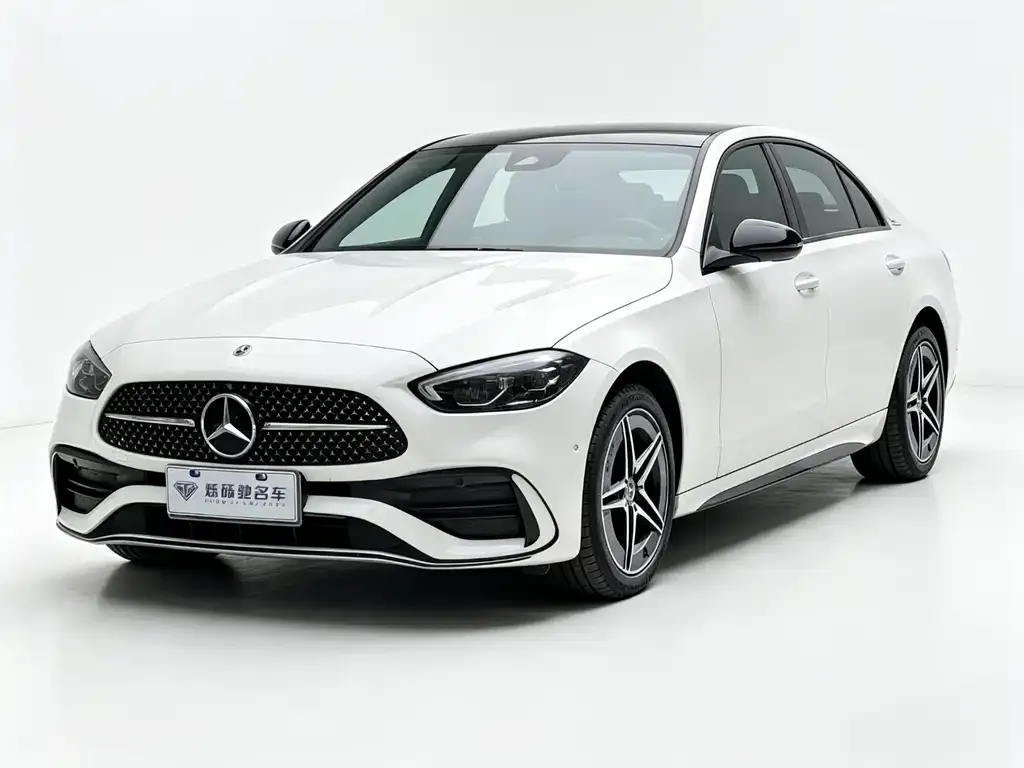 Mercedes-Benz C-Class — фото 1