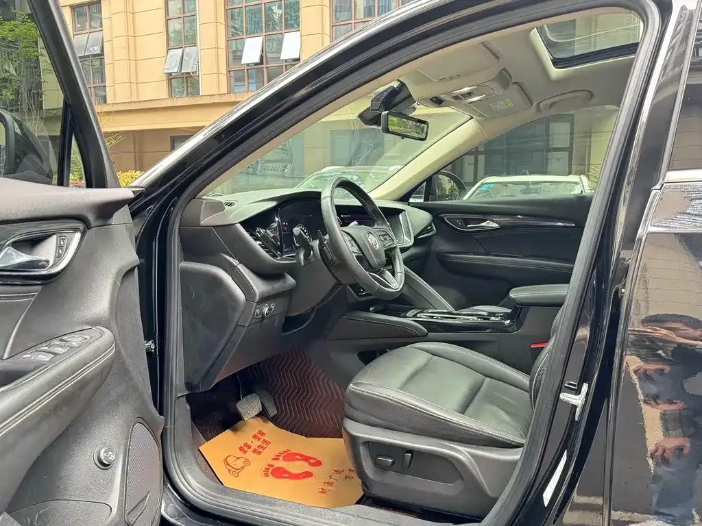 Buick Envision Plus — фото 7