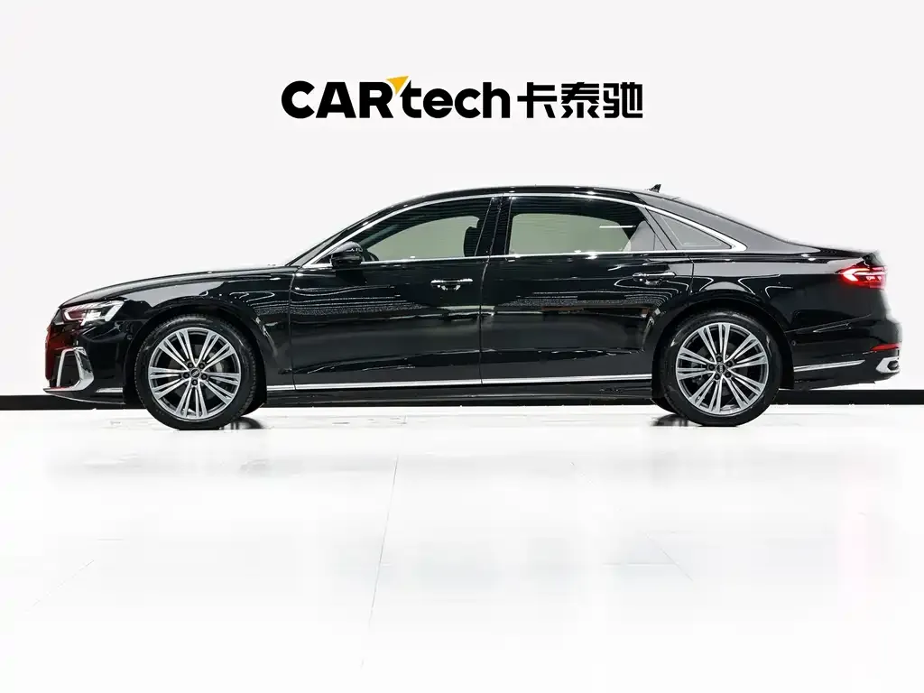 Audi A8 — фото 4