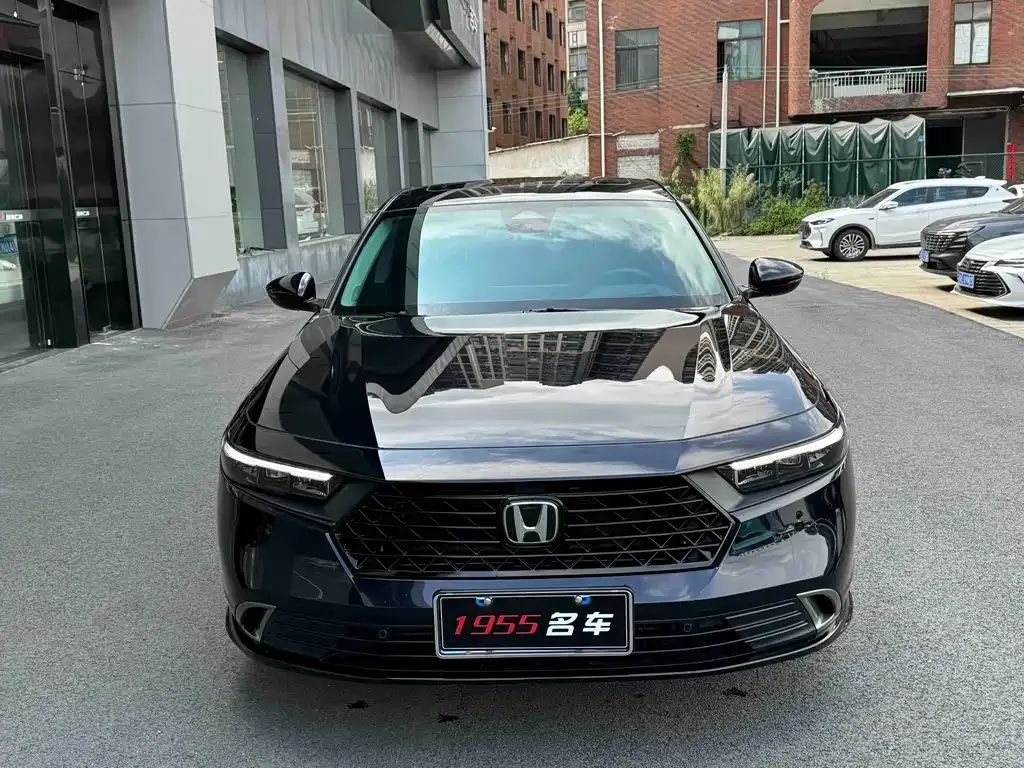 Honda Accord — фото 7