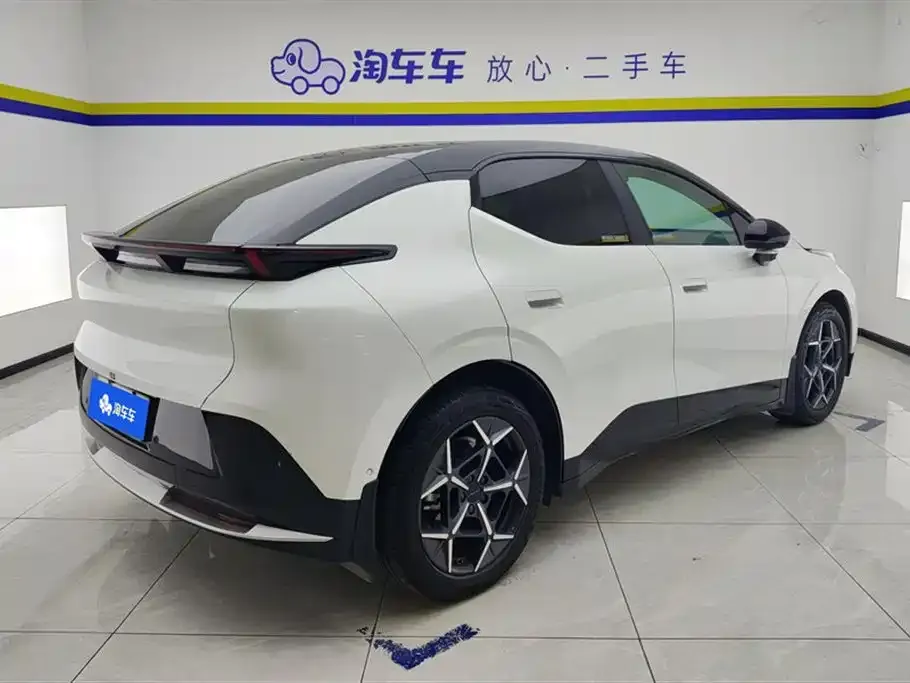 Lynk & Co Z20 2024 из CN, фото 10