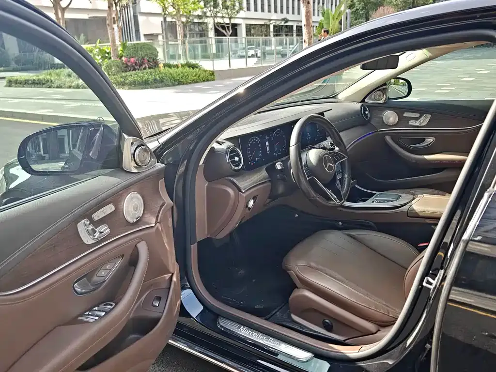 Mercedes-Benz E-Class 2021 из CN, фото 9