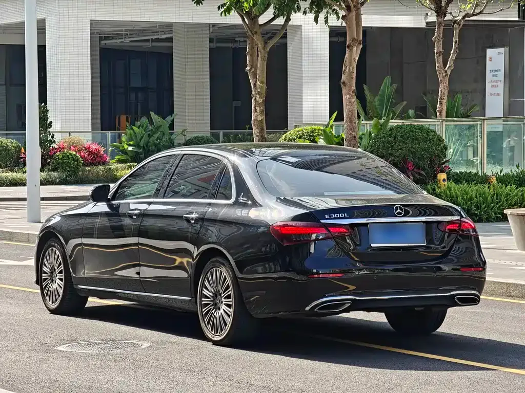 Mercedes-Benz E-Class 2021 из CN, фото 10