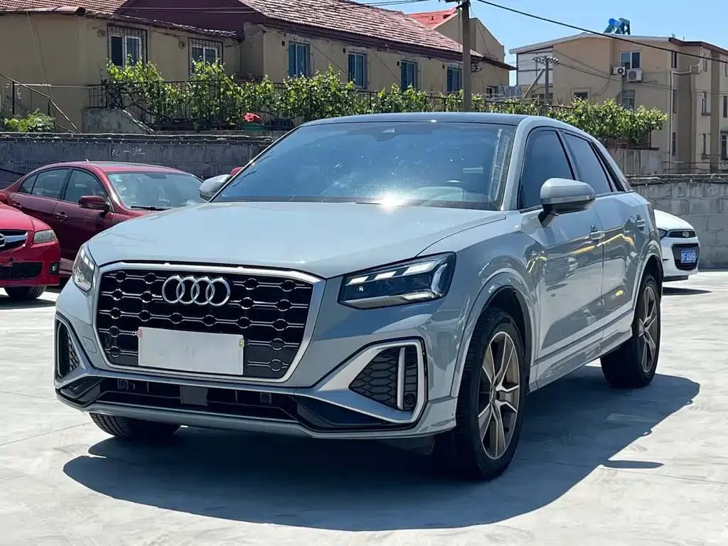 Audi Q2L 2024 из CN, фото 1