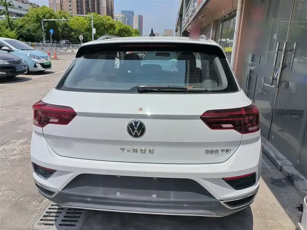 Volkswagen T-Roc 2021 из CN, фото 2