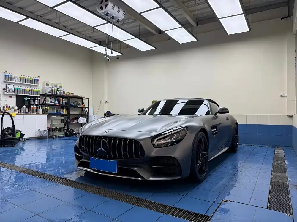 Mercedes-Benz AMG GT — фото 1