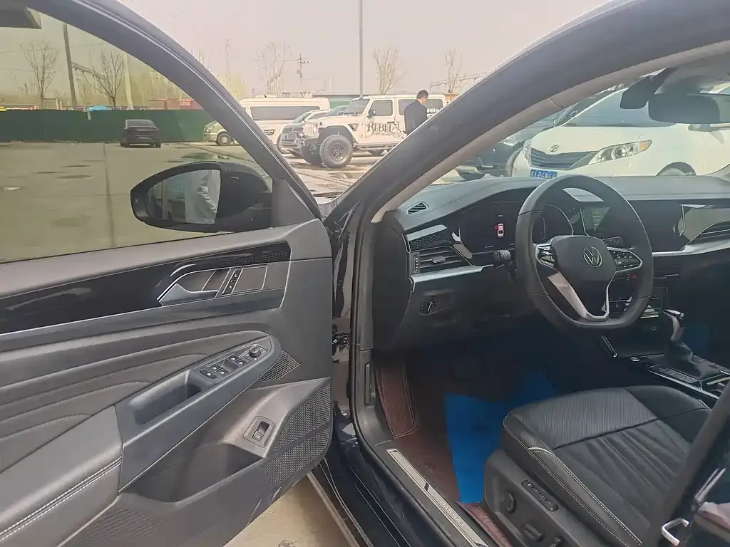 Volkswagen Passat — фото 4