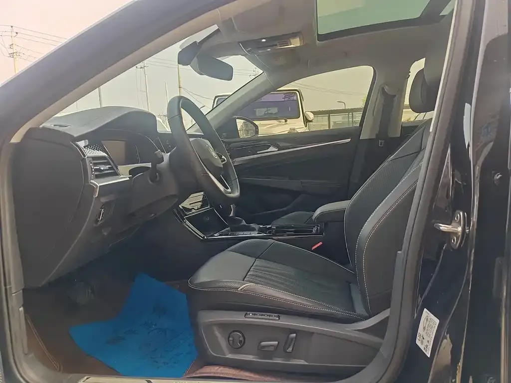 Volkswagen Passat — фото 2