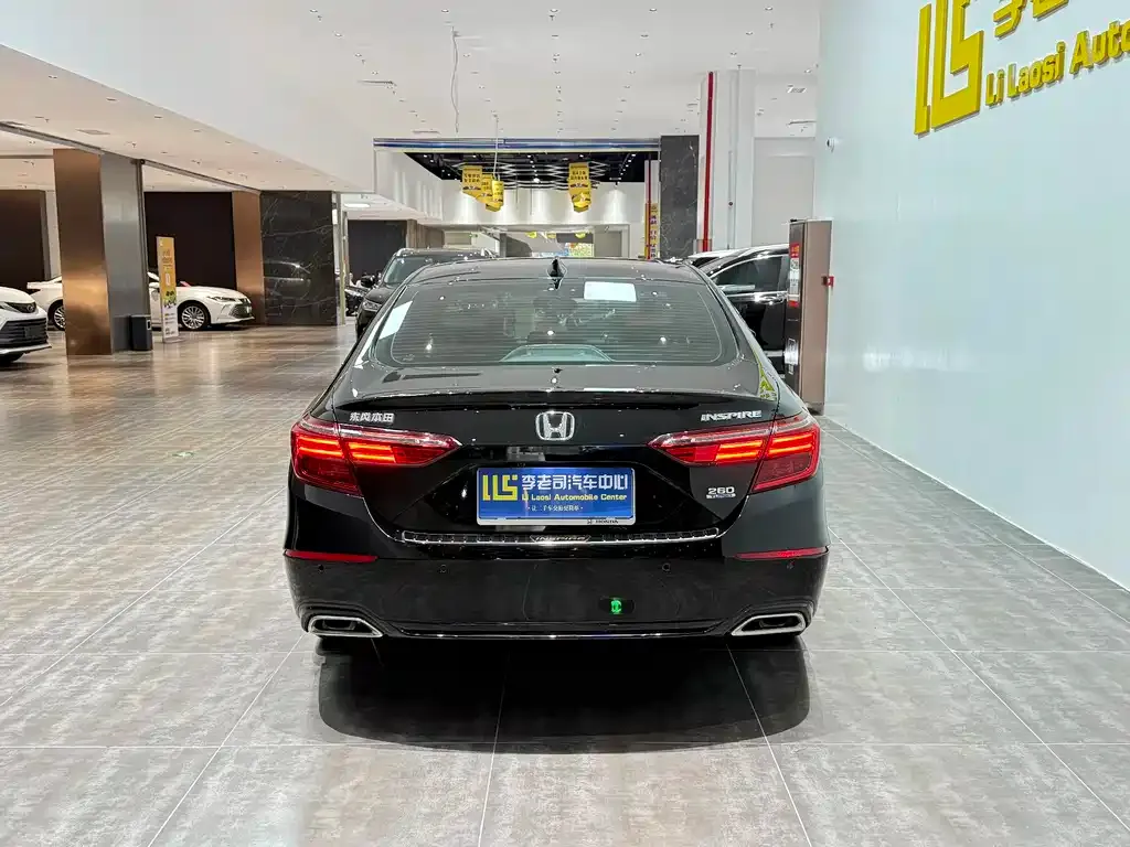 Honda Inspire — фото 9