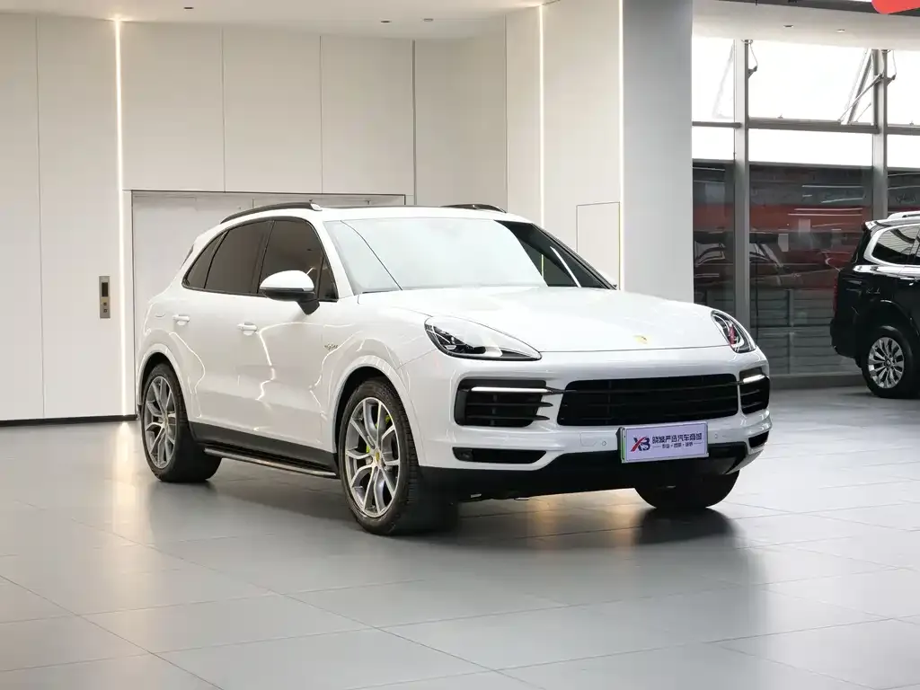 Porsche Cayenne Hybrid 2021 из CN, фото 5