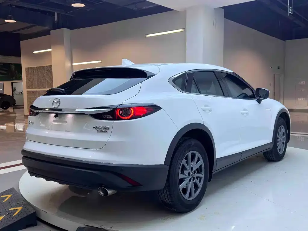 Mazda CX-4 — фото 7