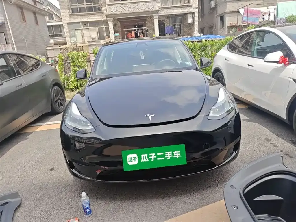 Tesla Model Y — фото 9