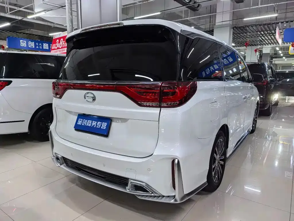 GAC Motor Trumpchi M8 — фото 10
