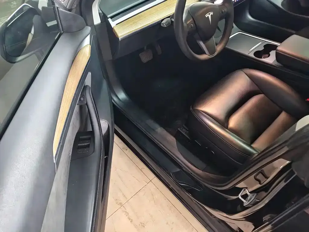 Tesla Model 3 2023 из CN, фото 6