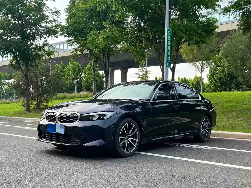BMW 3 Series — фото 1