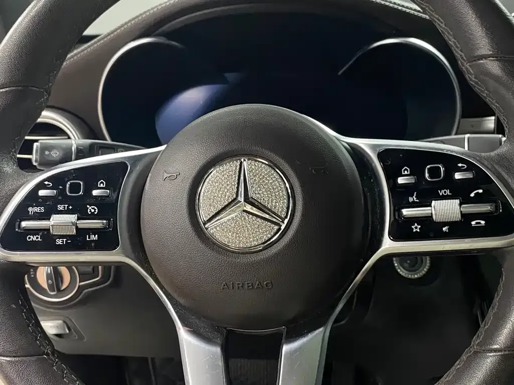 Mercedes-Benz GLC — фото 4