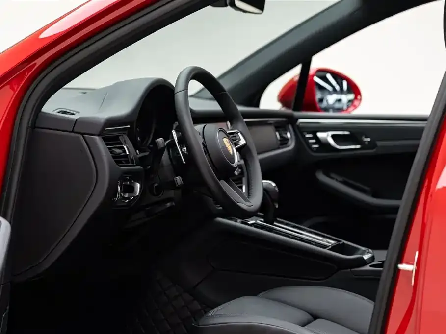 Porsche Macan — фото 4