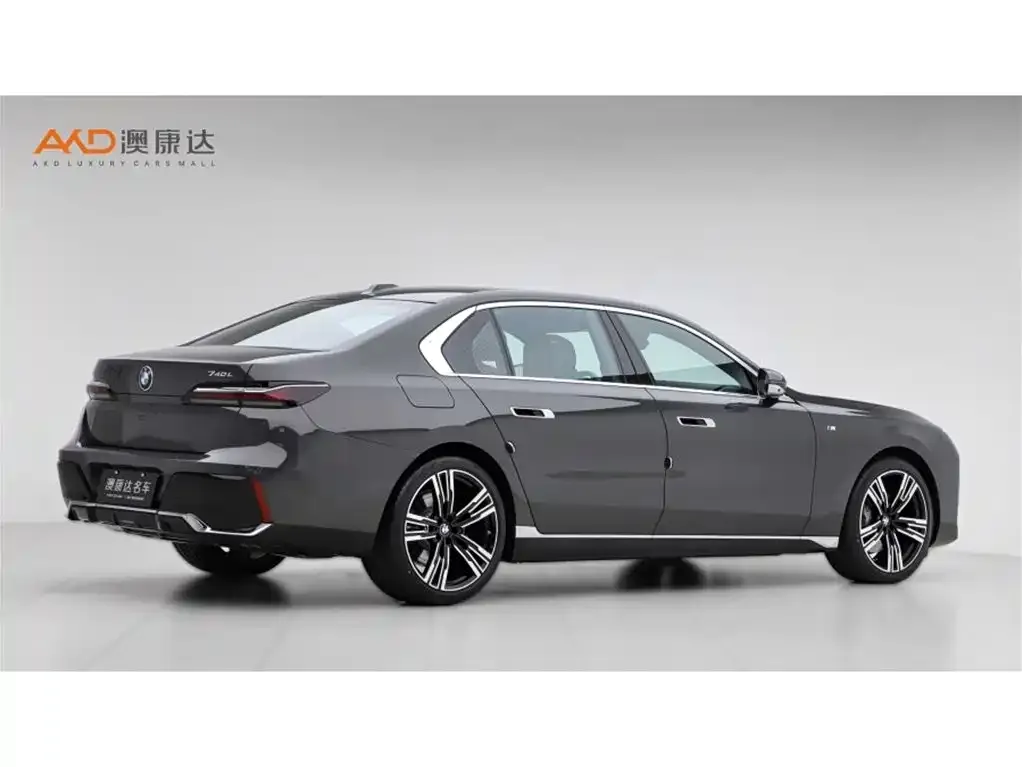 BMW 7 Series 2025 из CN, фото 2