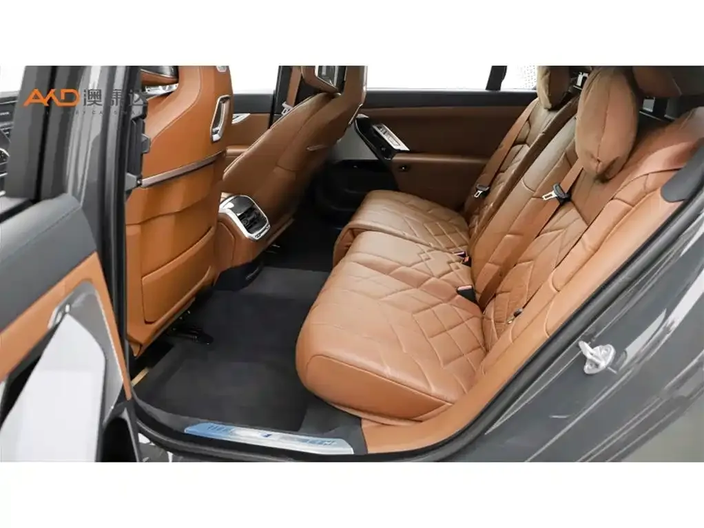 BMW 7 Series 2025 из CN, фото 3