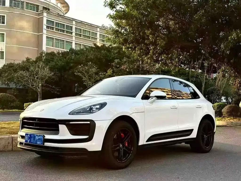 Porsche Macan — фото 1