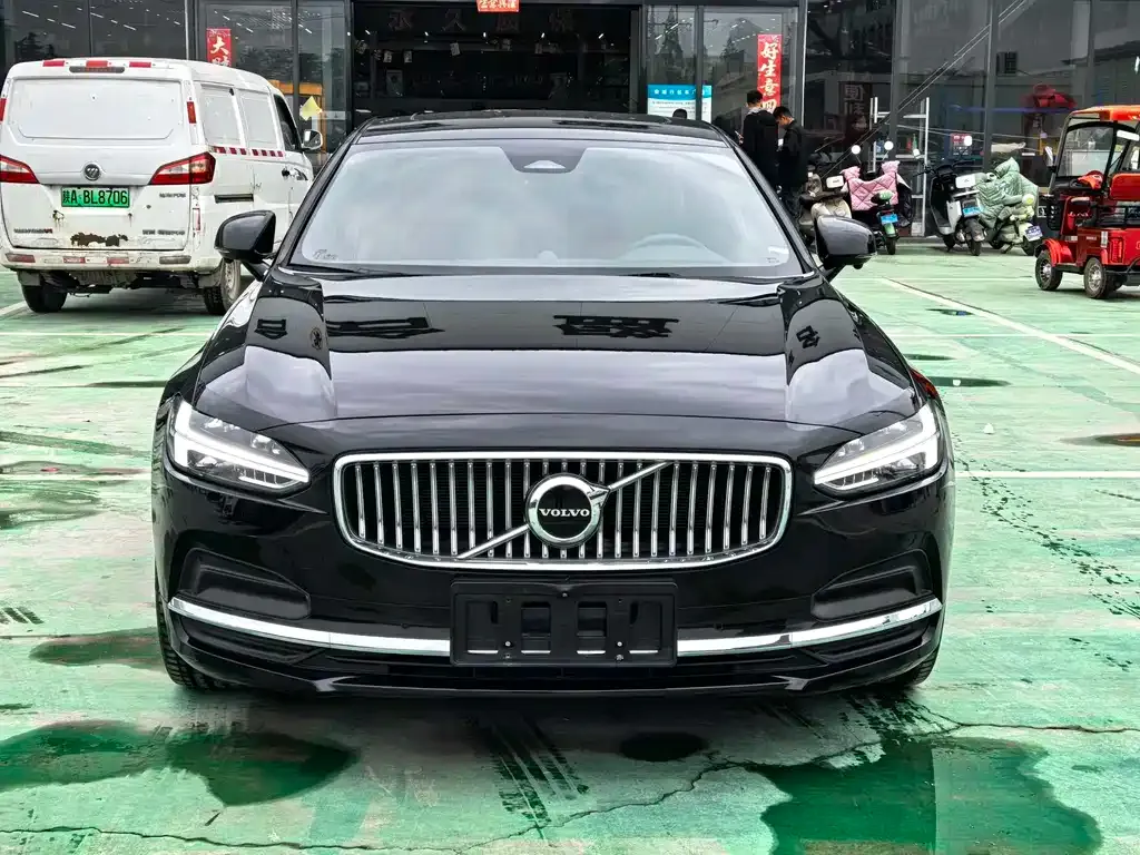 Volvo S90 — фото 7