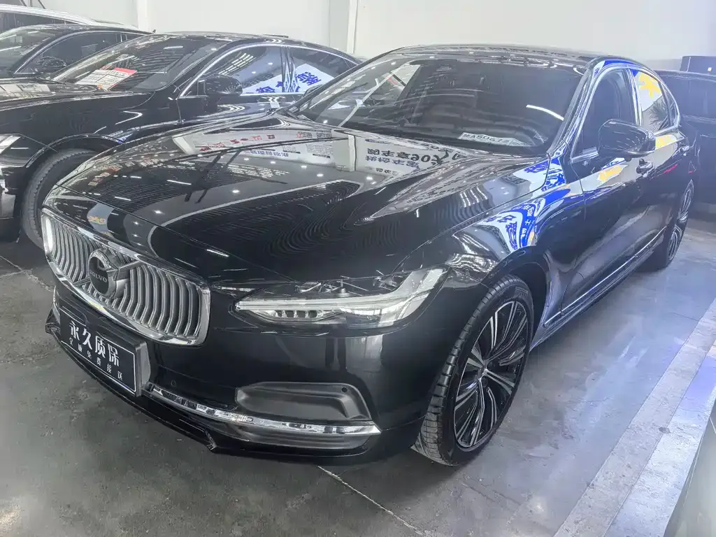 Volvo S90 — фото 10