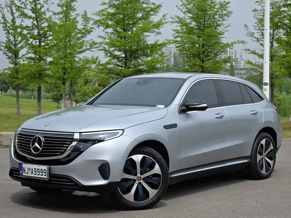 Mercedes-Benz EQC — фото 5