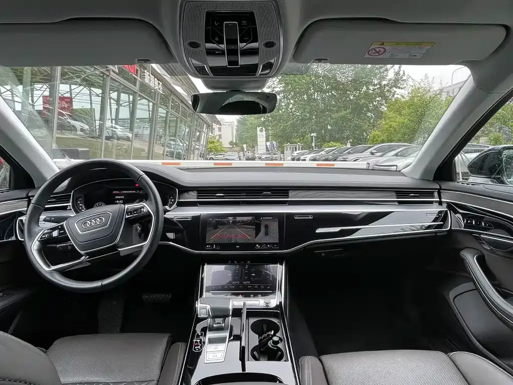 Audi A8 2024 из CN, фото 10