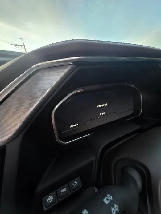 GMC Sierra 2023 из KR, фото 2